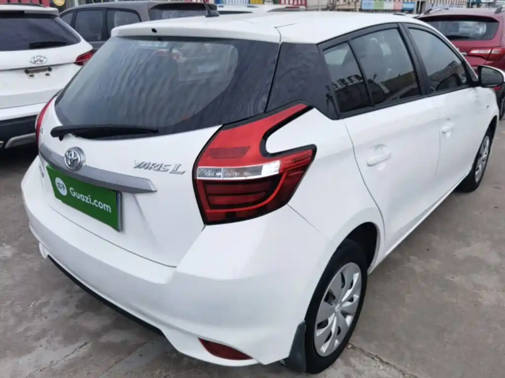 Toyota Yaris L 2019
