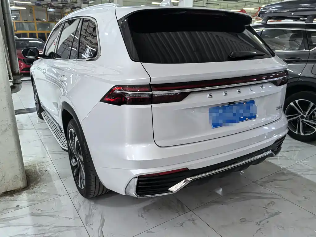 Geely Xingyue L 2023 — фото 4