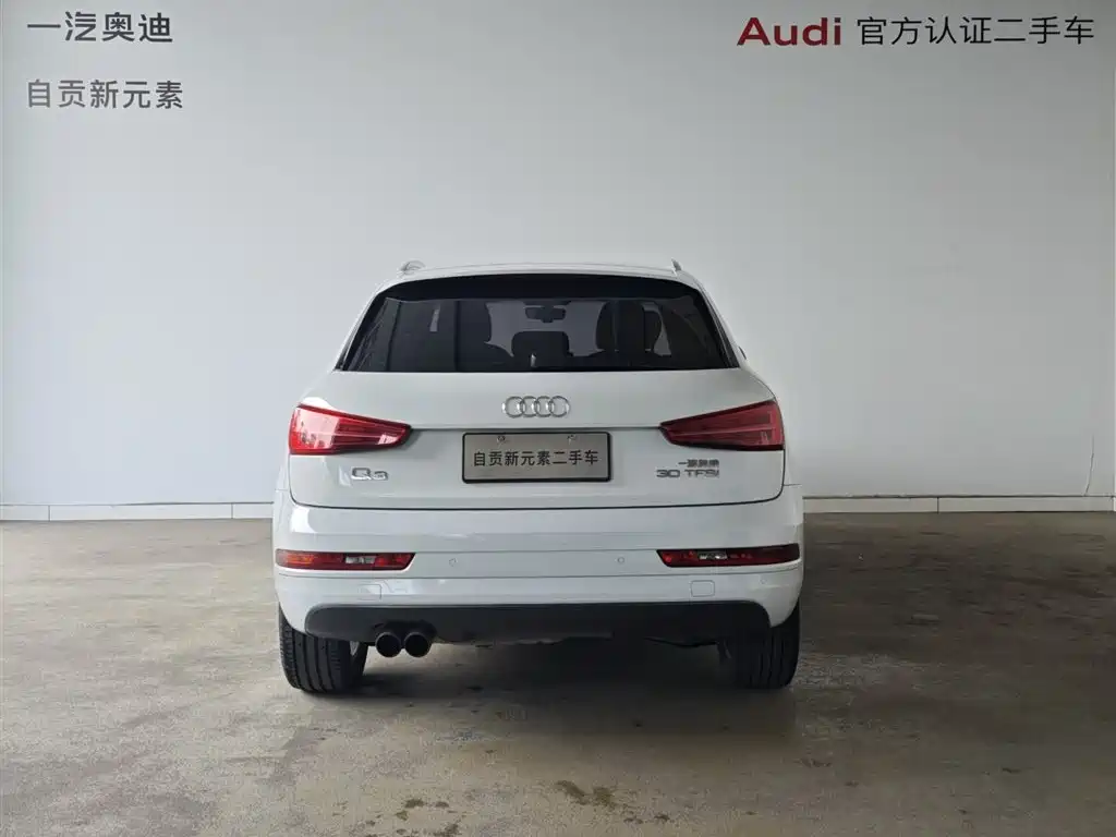 Audi Q3 2018 — фото 15