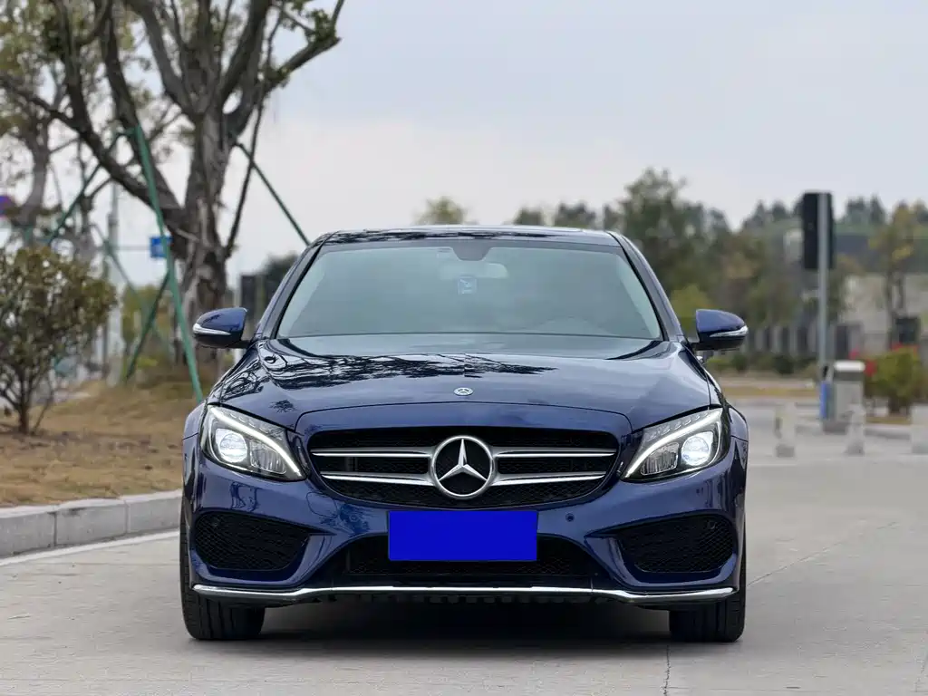 Mercedes-Benz C-Class 2018 — фото 2
