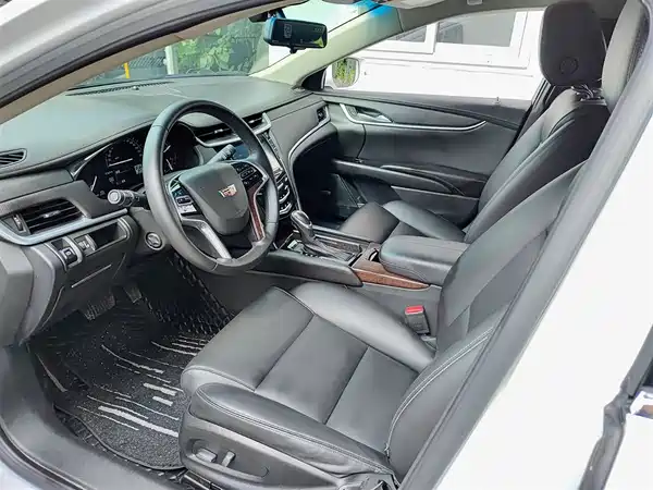 Cadillac XTS 2018