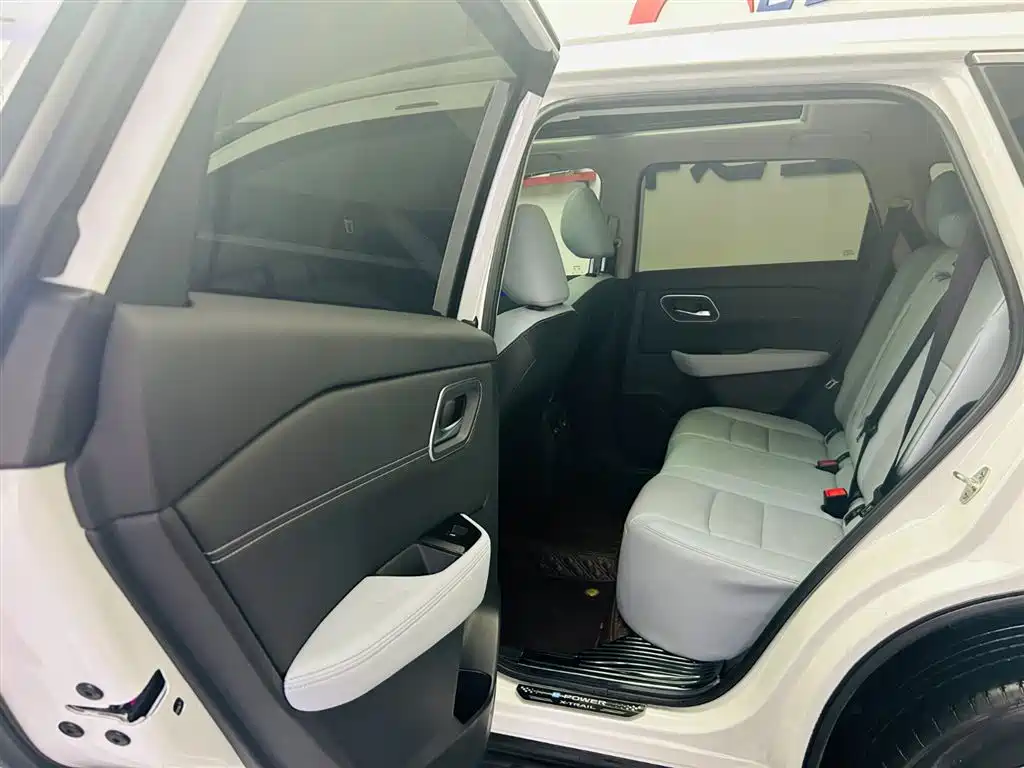 Nissan X-Trail 2023 — фото 23