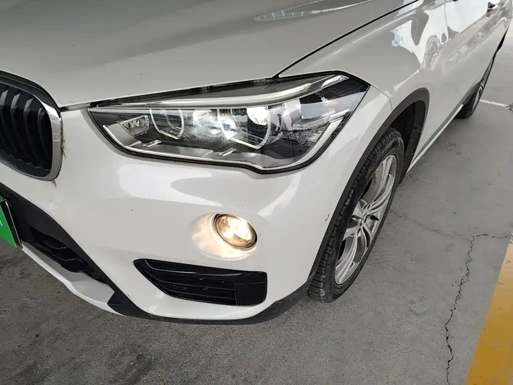BMW X1 2018 — фото 24