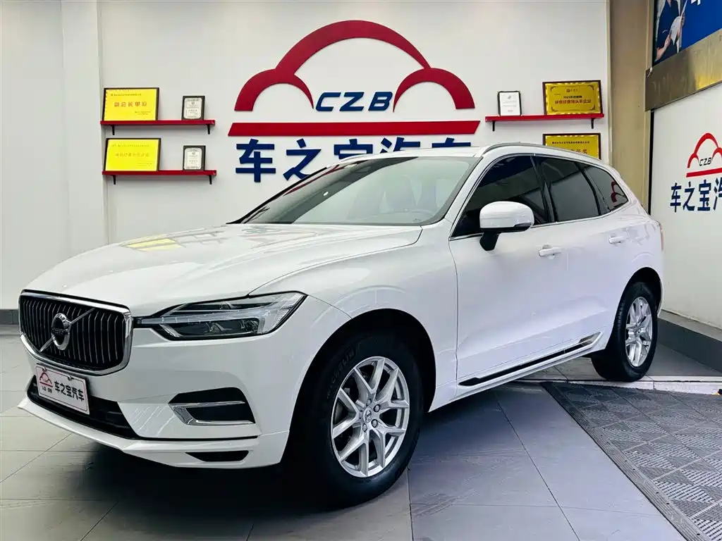 Volvo XC60 2021
