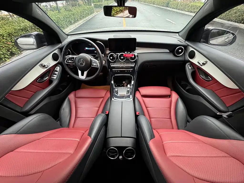Mercedes-Benz GLC Coupe 2020 — фото 19