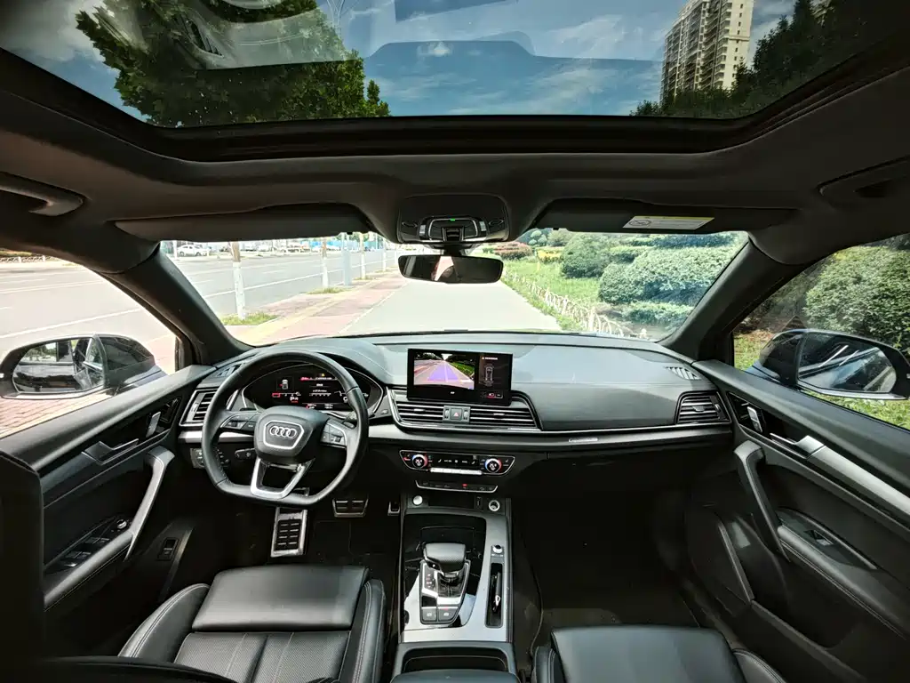 Audi Q5L 2024