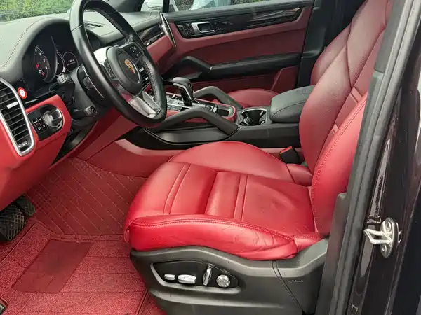 Porsche Cayenne 2019