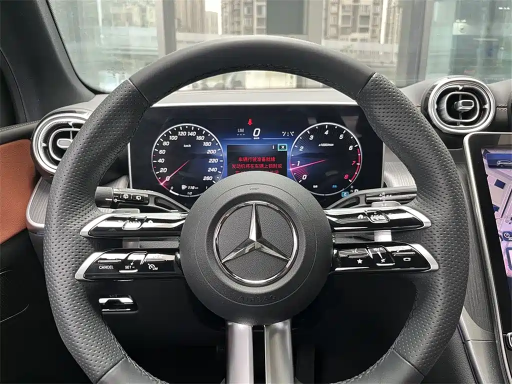 Mercedes-Benz GLC 2023 — фото 12