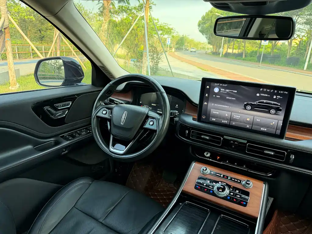 Lincoln Aviator 2021 — фото 12