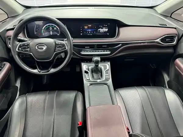 GAC Trumpchi M6 2021