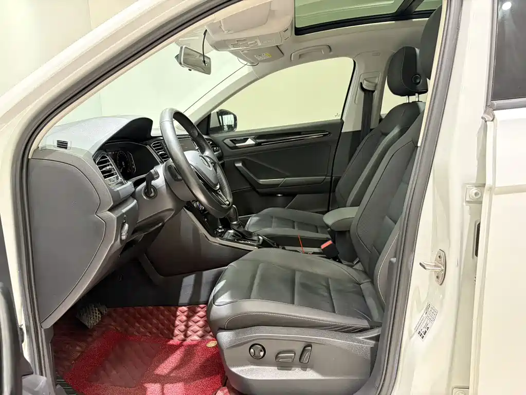 Volkswagen T-Roc 2022