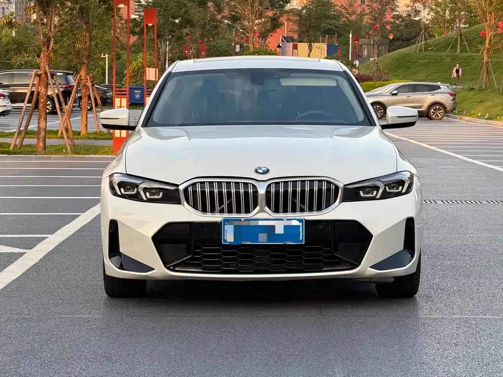 BMW 3 Series 2023