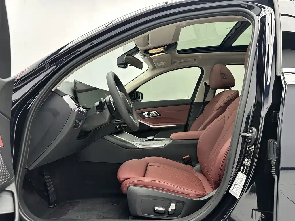BMW 3 Series 2023