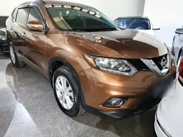 Nissan X-Trail 2014