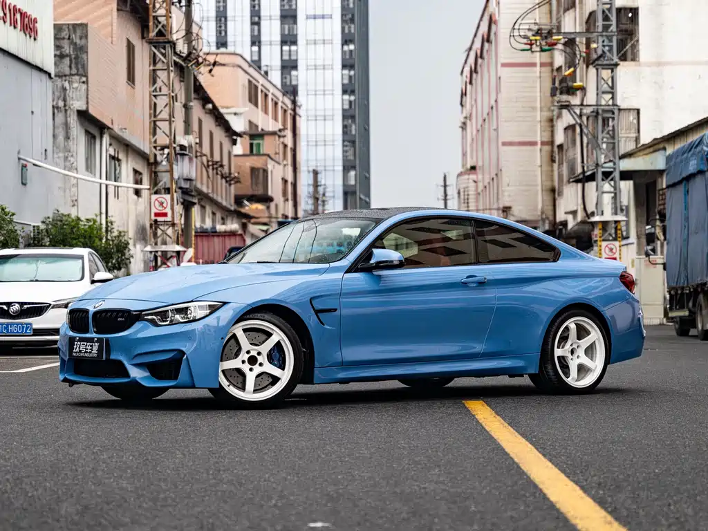 BMW M4 2017
