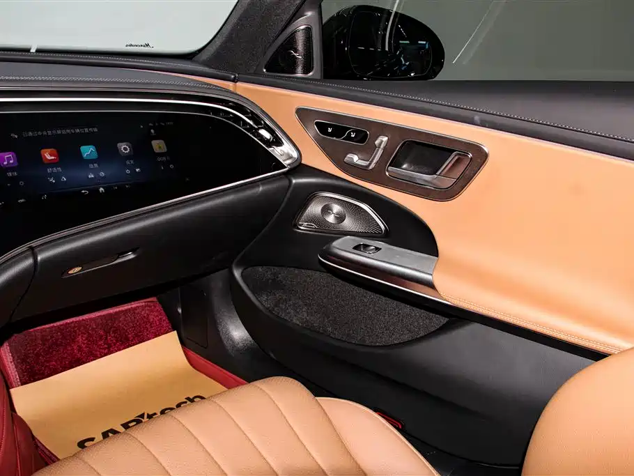 Mercedes-Benz E-Class 2025 — фото 23