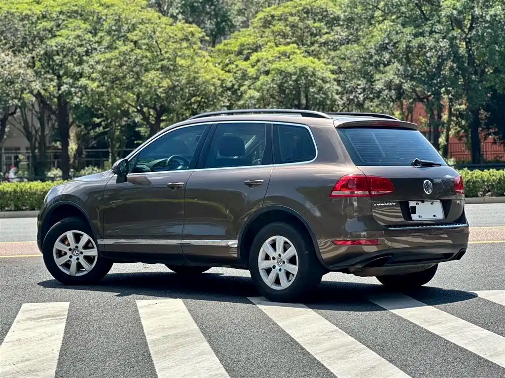 Volkswagen Touareg 2015