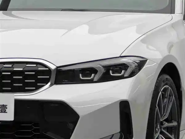BMW 3 Series 2025