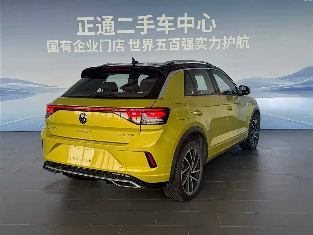 Volkswagen T-Roc 2023 — фото 5