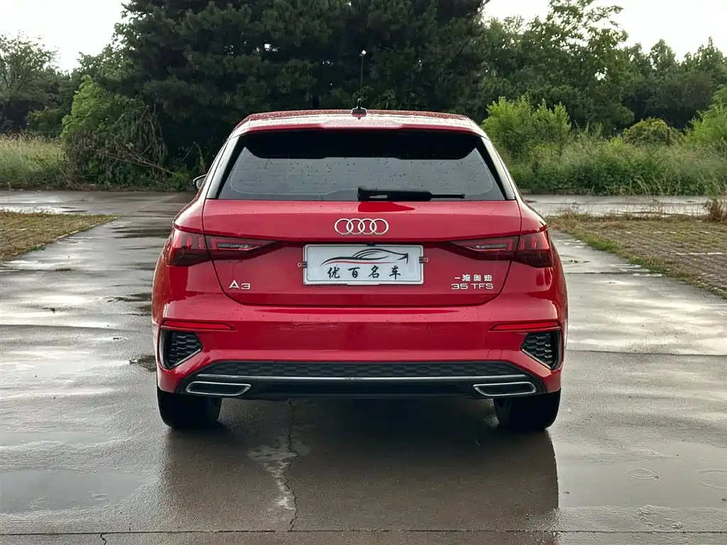 Audi A3 2023 — фото 5