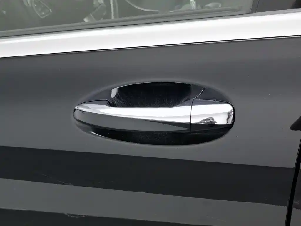 Mercedes-Benz C-Class 2017 — фото 18