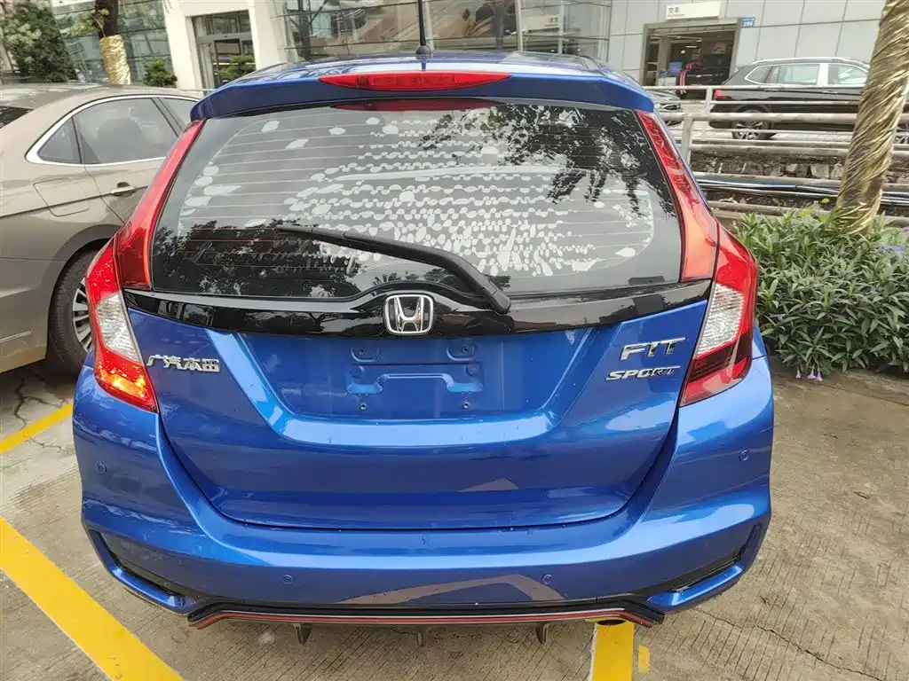 Honda Fit 2019 — фото 4