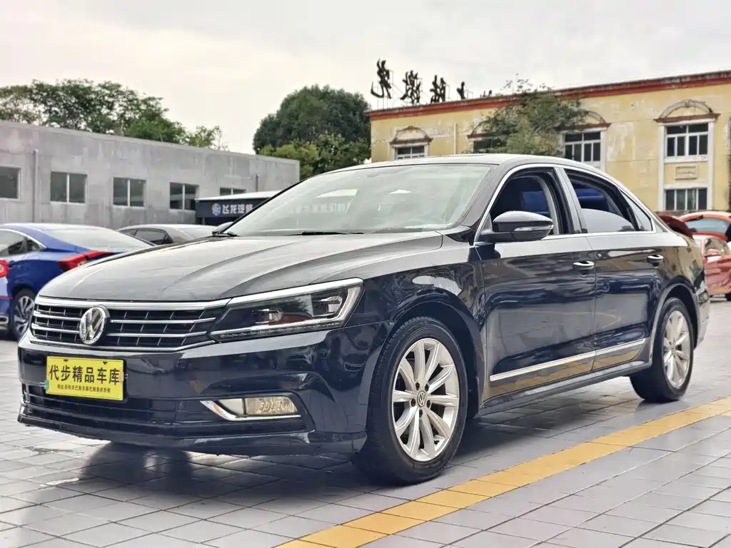 Volkswagen Passat 2017 — фото 1
