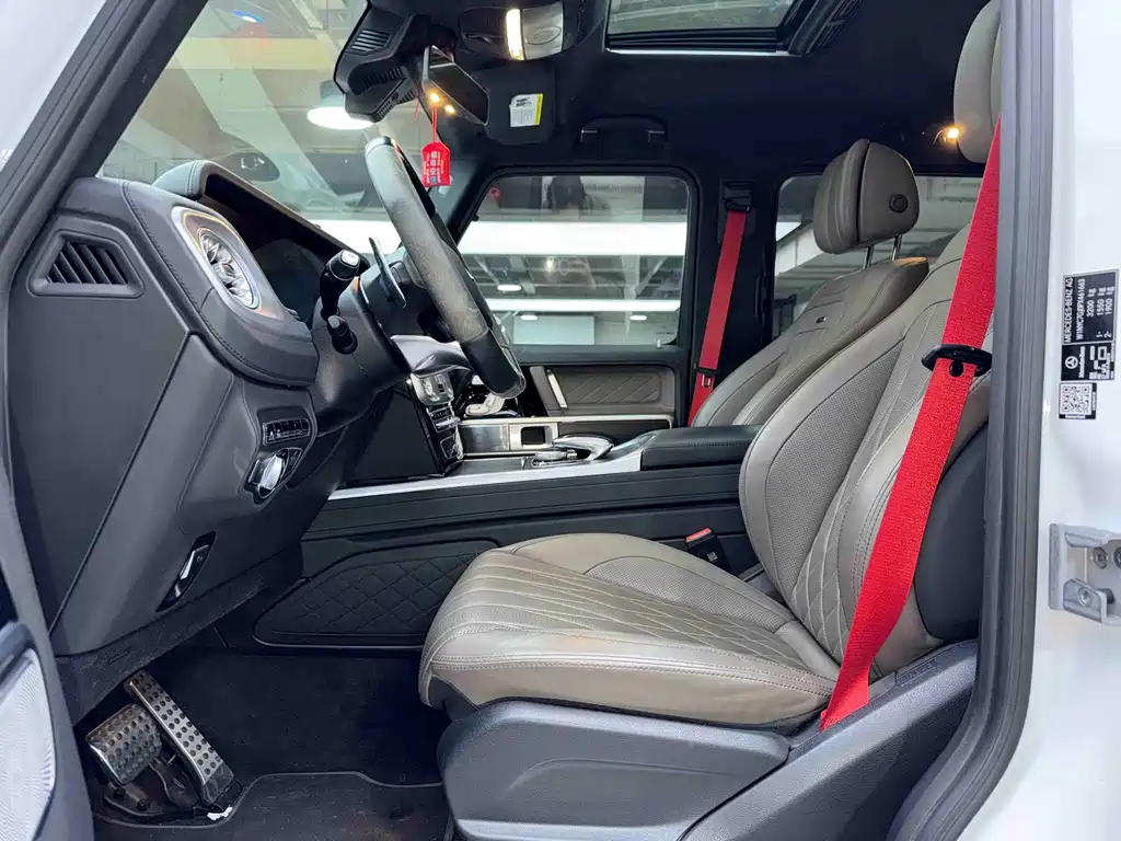 Mercedes-Benz G-Class AMG 2023 — фото 11