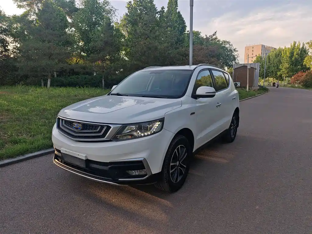Geely Vision X6 2018 — фото 1