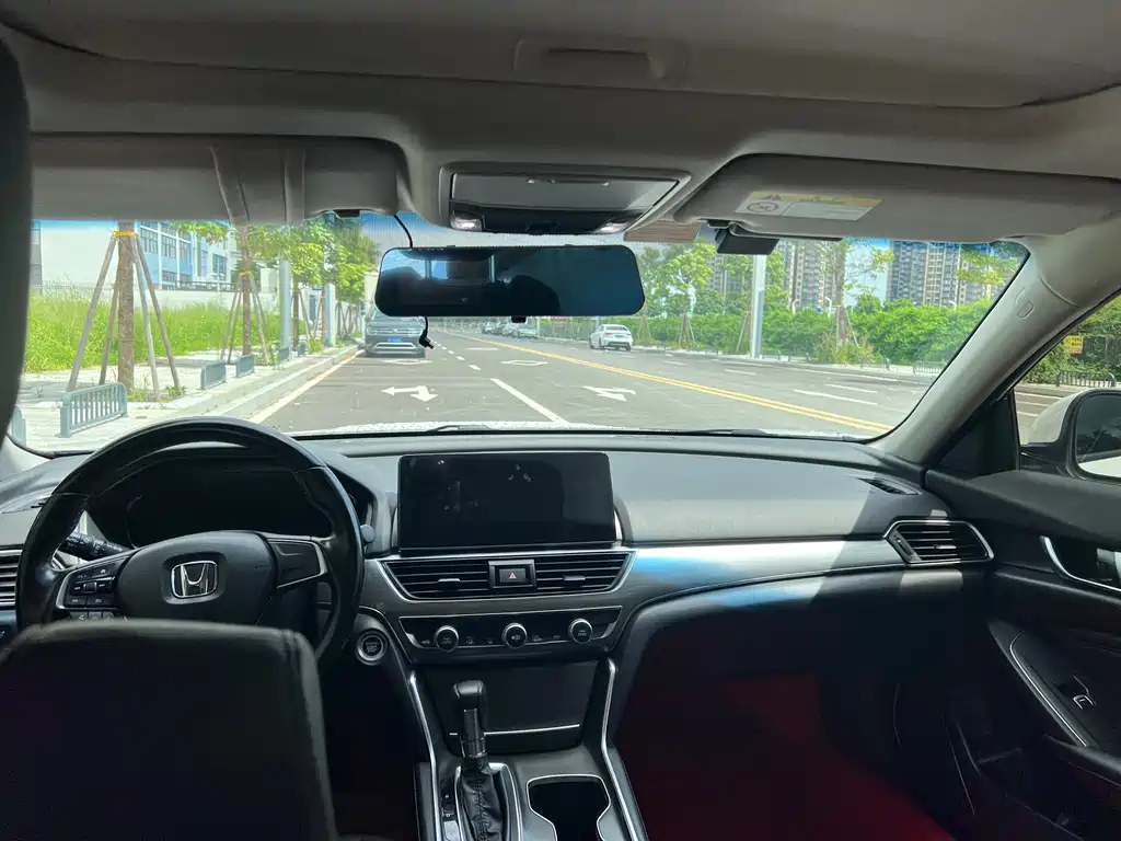 Honda Accord 2021
