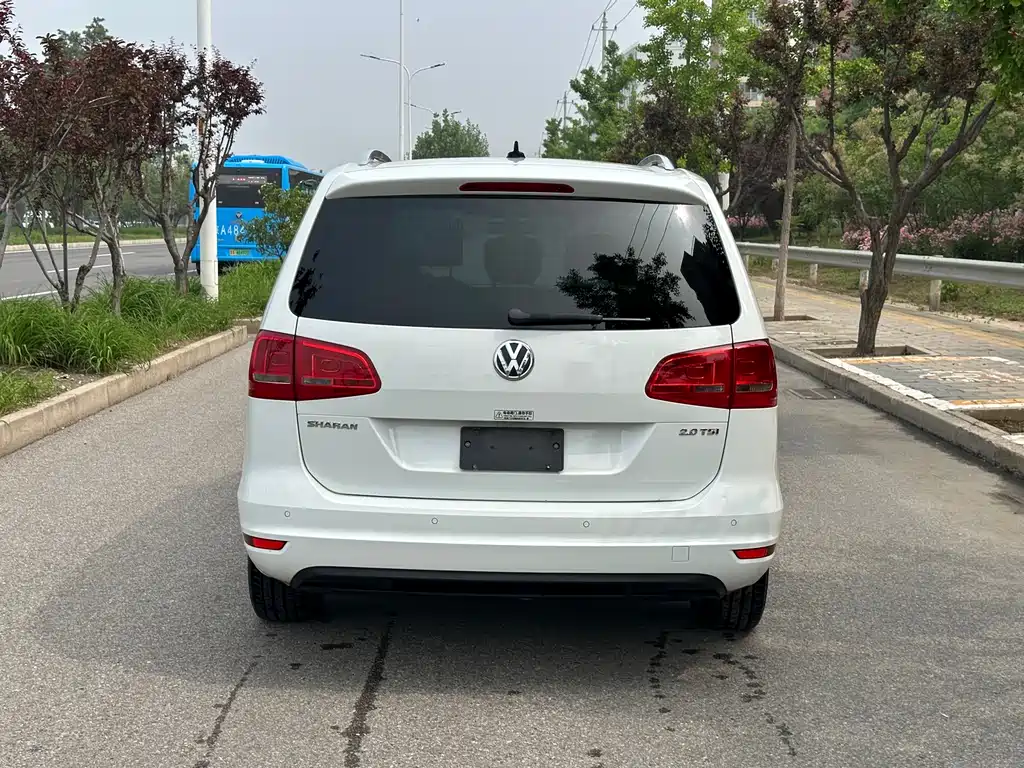 Volkswagen Sharan 2016 — фото 5