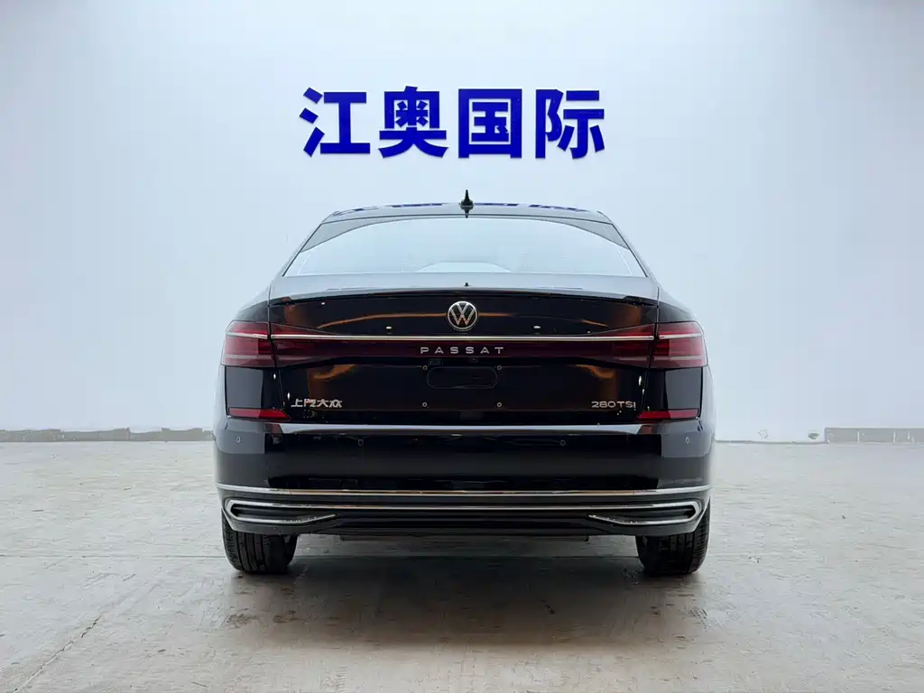 Volkswagen Passat 2023 — фото 20