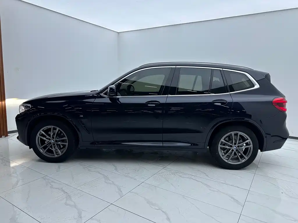 BMW X3 2021 — фото 3