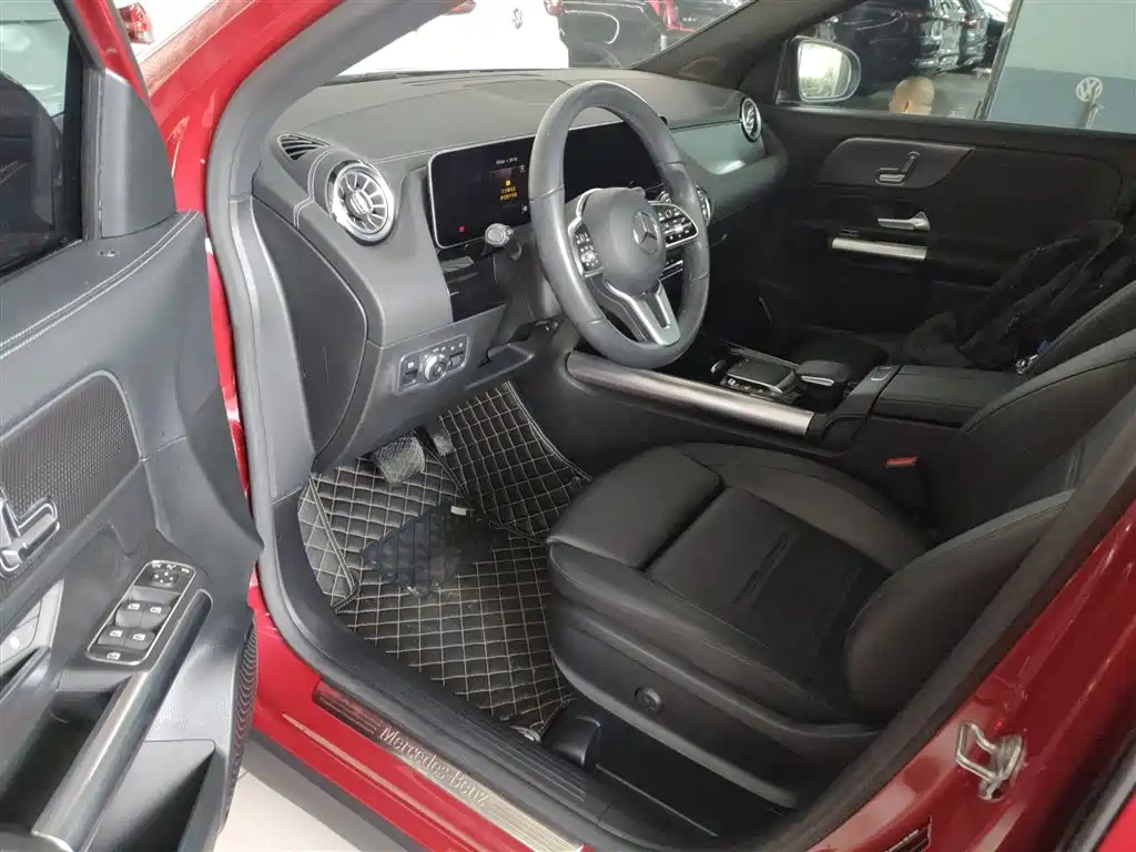 Mercedes-Benz GLA 2020 — фото 16
