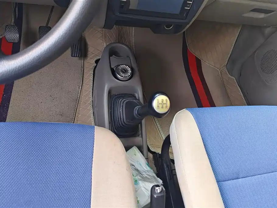 Suzuki Wagon R 2015 — фото 16
