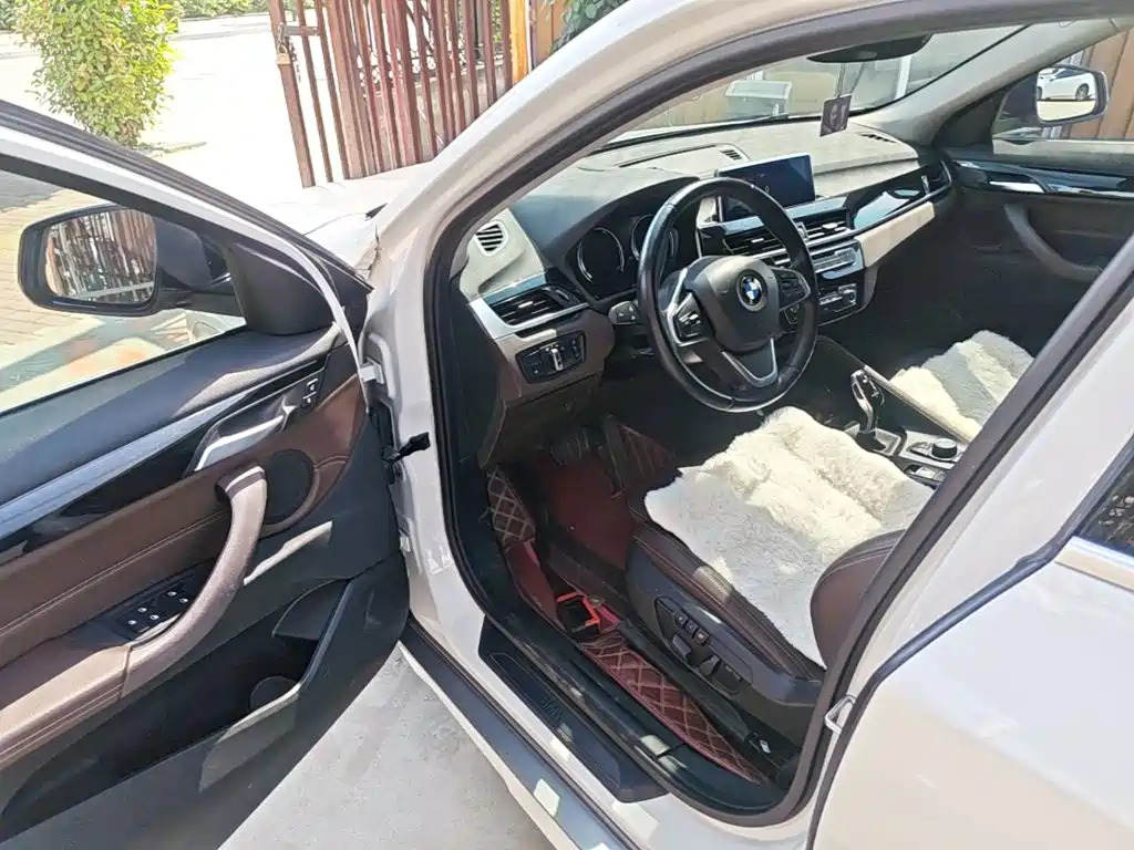BMW X2 2020 — фото 16
