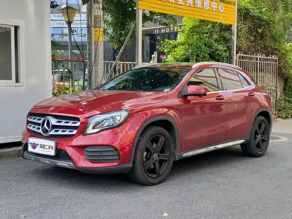 Mercedes-Benz GLA 2019