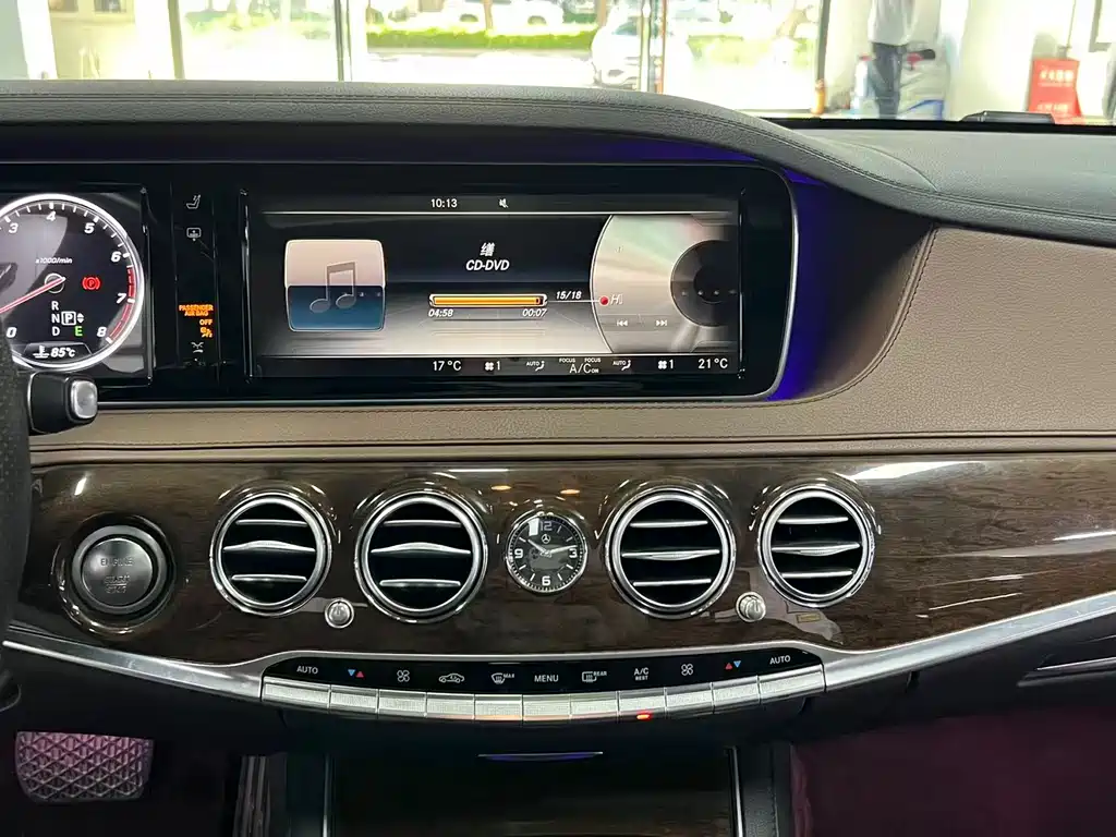 Mercedes-Benz S-Class 2016 — фото 18
