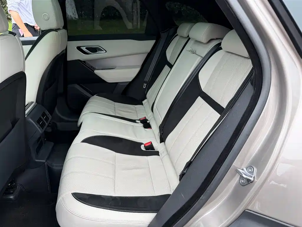 Land Rover Range Rover Velar 2021 — фото 10