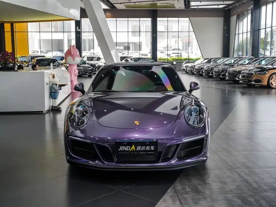 Porsche 911 2019