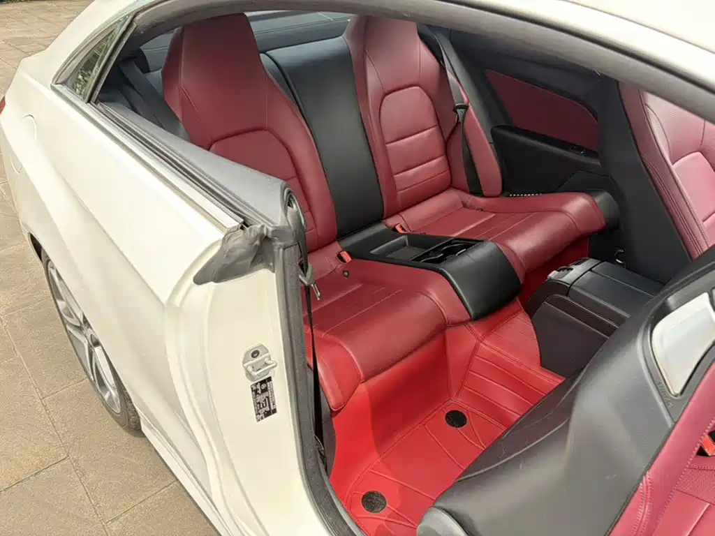 Mercedes-Benz E-Class 2014 — фото 12