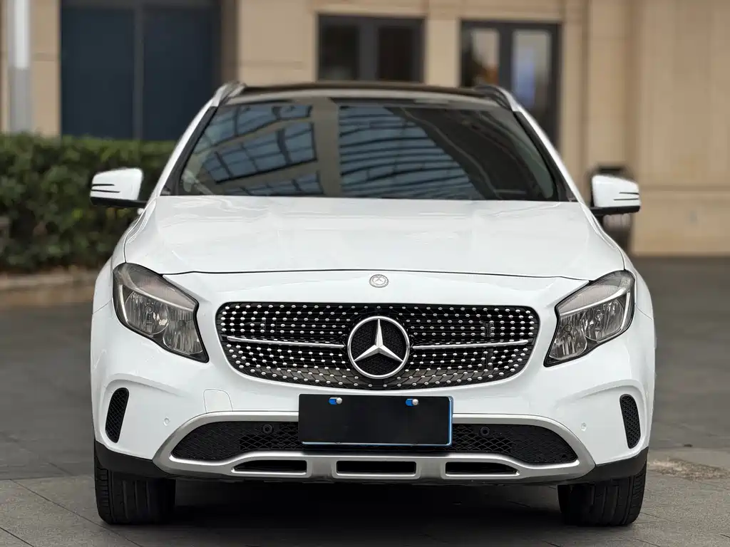 Mercedes-Benz GLA 2019