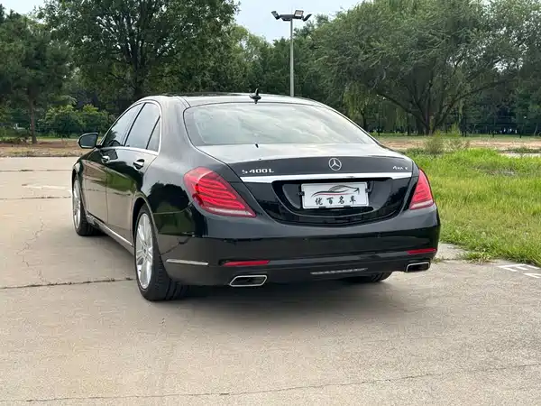 Mercedes-Benz S-Class 2016