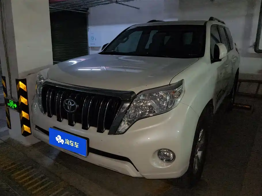 Toyota Prado 2016