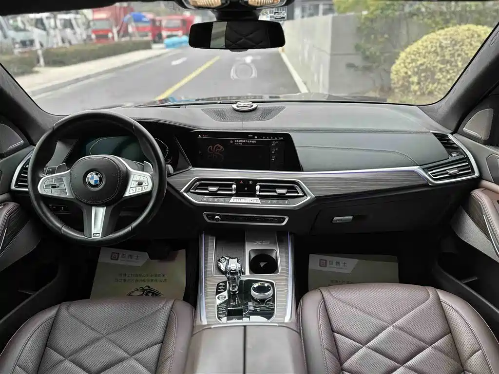 BMW X5 2022 — фото 15
