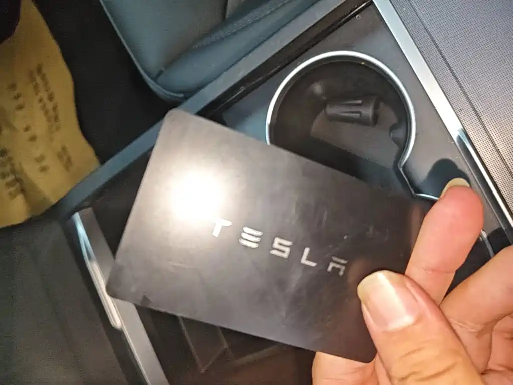 Tesla Model 3 2025 — фото 9