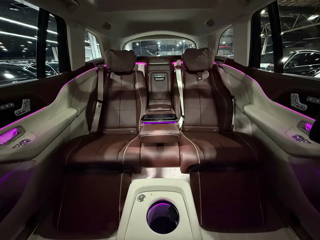 Mercedes-Benz Maybach GLS 2022 — фото 15