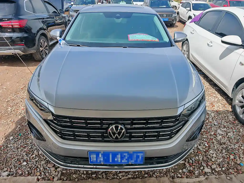 Volkswagen Passat 2023 — фото 2