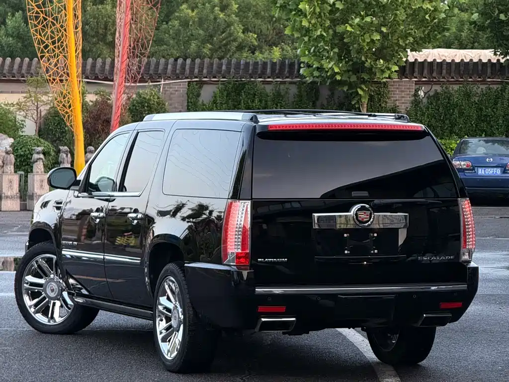 Cadillac Escalade 2014 — фото 4