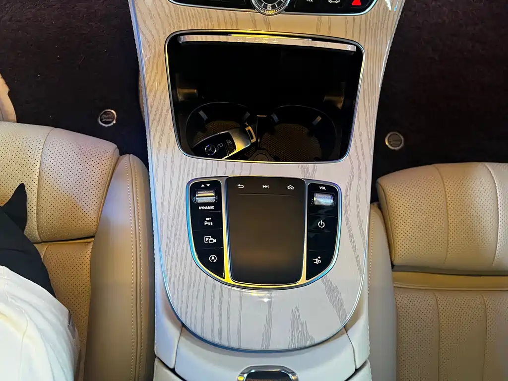 Mercedes-Benz E-Class 2020 — фото 8